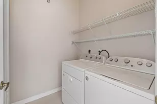 332 NW Stratford Ln, Port Saint Lucie, FL 34983 - Photo 50
