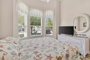 332 NW Stratford Ln, Port Saint Lucie, FL 34983 - Photo 42