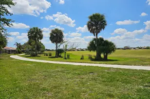 332 NW Stratford Ln, Port Saint Lucie, FL 34983 - Photo 58
