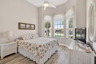 332 NW Stratford Ln, Port Saint Lucie, FL 34983 - Photo 42