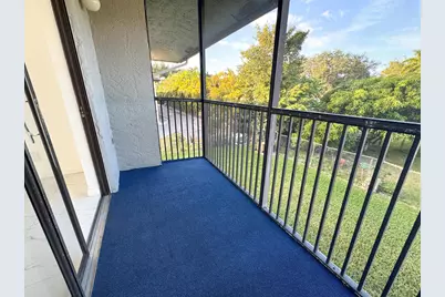 10687 Royal Palm Boulevard, Coral Springs, FL 33065 - Photo 14