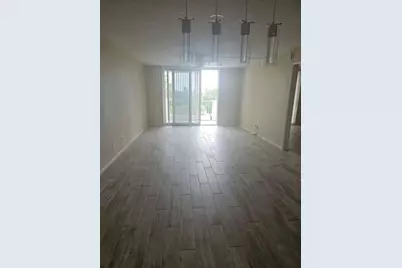 1421 S Ocean Boulevard #412, Pompano Beach, FL 33062 - Photo 2