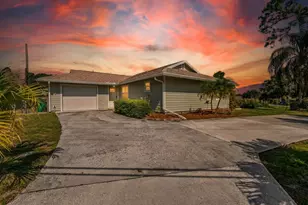 2411 SE Floresta Dr, Port Saint Lucie, FL 34984 - Photo 1