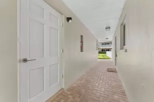 1199 Hillsboro Mile, Pompano Beach, FL 33062 - Photo 22