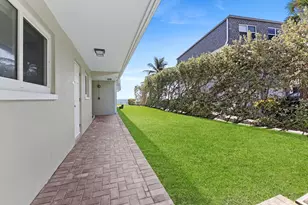 1199 Hillsboro Mile, Pompano Beach, FL 33062 - Photo 20