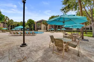 2802 N 46th Ave, Hollywood, FL 33021 - Photo 4