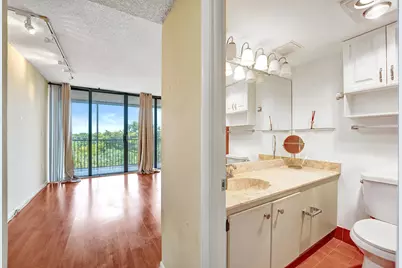 2802 N 46th Avenue #B620, Hollywood, FL 33021 - Photo 42