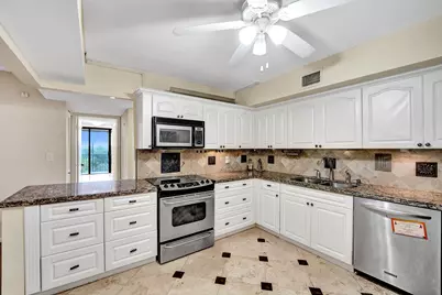 2802 N 46th Avenue #B620, Hollywood, FL 33021 - Photo 16