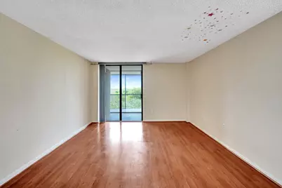 2802 N 46th Avenue #B620, Hollywood, FL 33021 - Photo 34