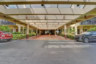 2802 N 46th Avenue #B620, Hollywood, FL 33021 - Photo 2