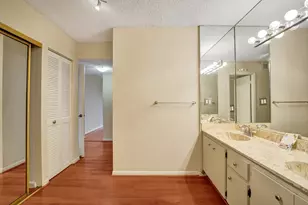 2802 N 46th Ave, Hollywood, FL 33021 - Photo 42