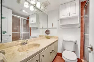 2802 N 46th Ave, Hollywood, FL 33021 - Photo 46