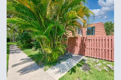 1540 Masters Circle #180, Delray Beach, FL 33445 - Photo 4