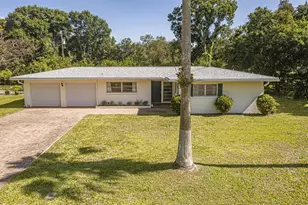 2616 15th St, Vero Beach, FL 32960 - Photo 2