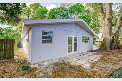 3105 18th Street, Vero Beach, FL 32960 - Photo 8