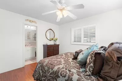 8609 NW 59th Place, Tamarac, FL 33321 - Photo 16