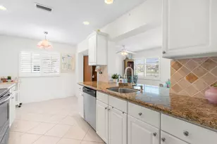 8609 NW 59th Pl, Tamarac, FL 33321 - Photo 10