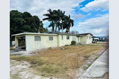 779 Barack Obama Boulevard, Pahokee, FL 33476 - Photo 6