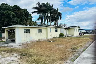 779 Barack Obama Blvd, Pahokee, FL 33476 - Photo 6