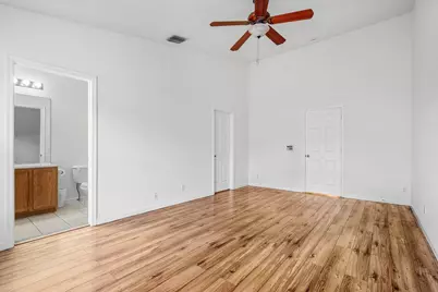 9049 Tremezzo Lane, Boynton Beach, FL 33472 - Photo 22