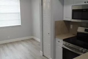 7360 NW 18th St, Margate, FL 33063 - Photo 48