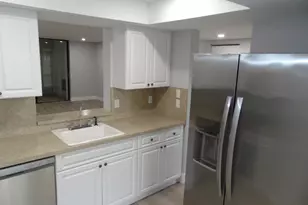 7360 NW 18th St, Margate, FL 33063 - Photo 36