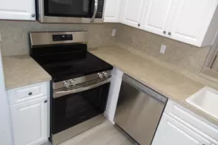 7360 NW 18th St, Margate, FL 33063 - Photo 1