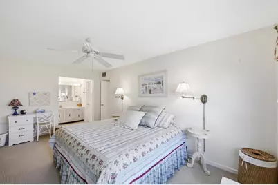 940 S Drive Terrace #A, Delray Beach, FL 33445 - Photo 1