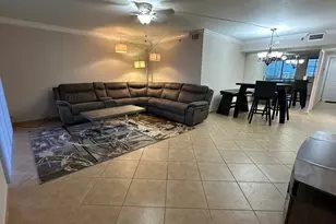 3300 W Rolling Hills Cir, Davie, FL 33328 - Photo 2