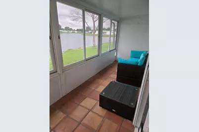1124 NW 90th Way, Plantation, FL 33322 - Photo 4
