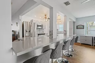 1124 NW 90th Way, Plantation, FL 33322 - Photo 8