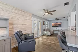 1124 NW 90th Way, Plantation, FL 33322 - Photo 12