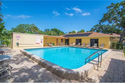 400 18th Street #G2, Vero Beach, FL 32960 - Photo 16