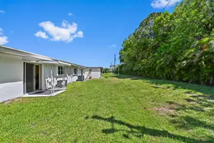 3358 Americo Dr, West Palm Beach, FL 33417 - Photo 18