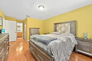 3358 Americo Dr, West Palm Beach, FL 33417 - Photo 8