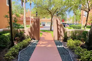 11750 St Andrews Place, Wellington, FL 33414 - Photo 6