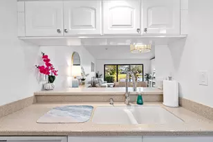 913 Club Dr, Palm Beach Gardens, FL 33418 - Photo 18