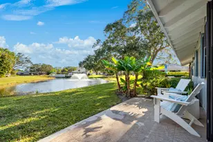 913 Club Dr, Palm Beach Gardens, FL 33418 - Photo 4
