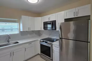 312 N H St, Lake Worth Beach, FL 33460 - Photo 4