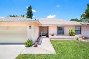 9792 Majorca Pl, Boca Raton, FL 33434 - Photo 4