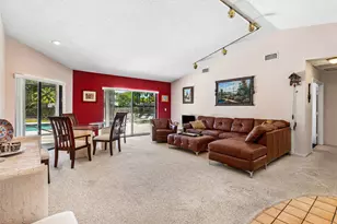 9792 Majorca Pl, Boca Raton, FL 33434 - Photo 8