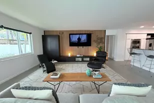 2222 NE 15th Ct, Fort Lauderdale, FL 33304 - Photo 32