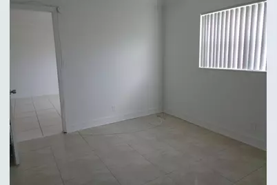 2008 Jackson Street #E9, Hollywood, FL 33020 - Photo 12
