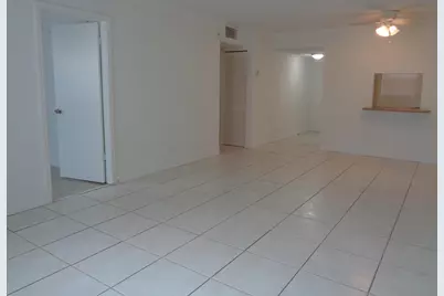 2008 Jackson Street #E9, Hollywood, FL 33020 - Photo 8