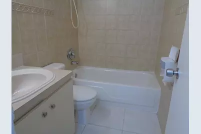 2008 Jackson Street #E9, Hollywood, FL 33020 - Photo 14