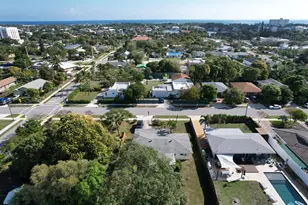 910 SE 3rd Ave, Delray Beach, FL 33483 - Photo 4