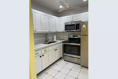 2960 Lake Osborne Drive #107, Lake Worth Beach, FL 33461 - Photo 2