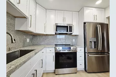 835 Salem Lane, Lake Worth, FL 33467 - Photo 2