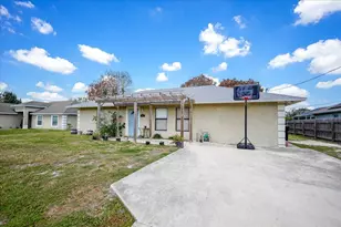 667 SE Faith Terrace, Port Saint Lucie, FL 34983 - Photo 2