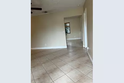 6131 SW 42nd Place #1-2, Davie, FL 33314 - Photo 4
